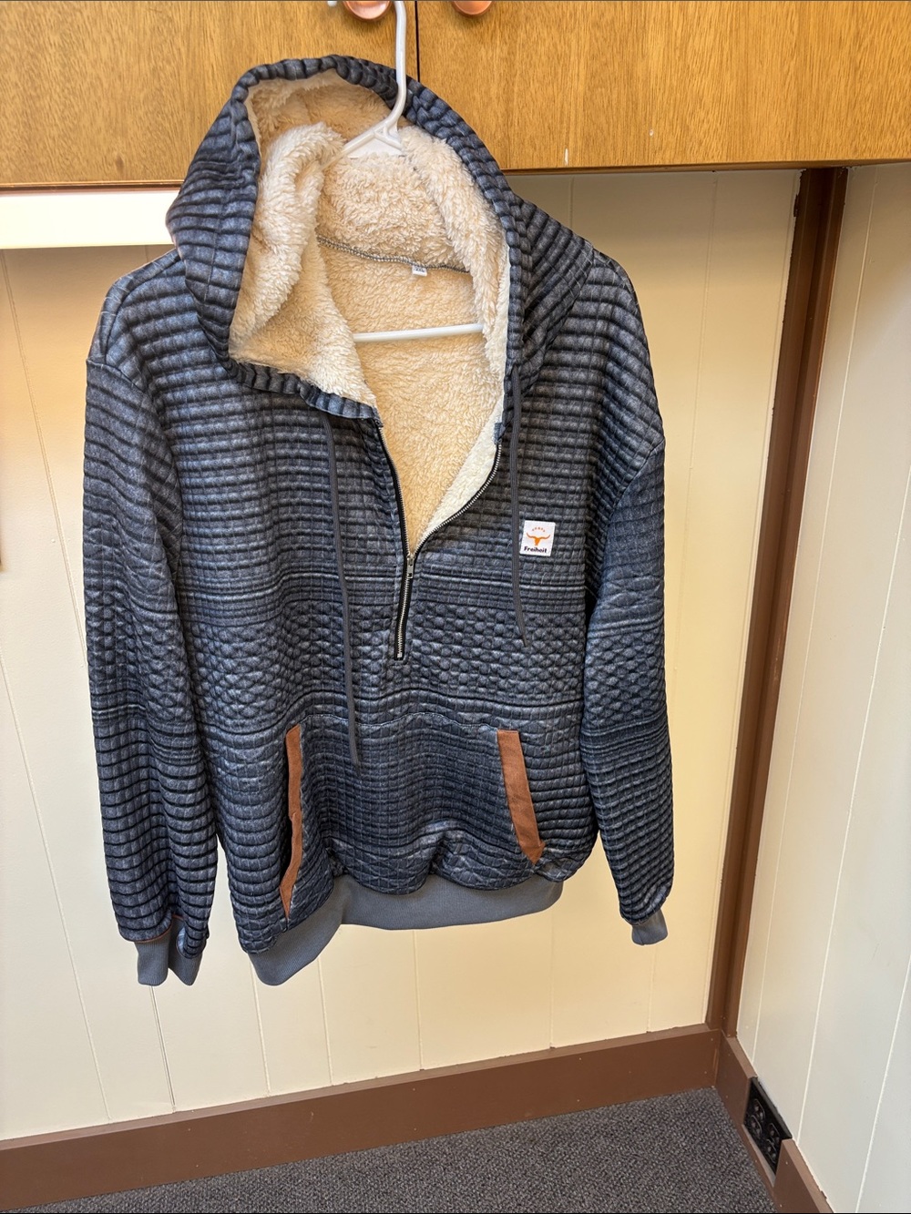Sherpa-Lined Half-Zip Hoodie Sweater - Charcoal